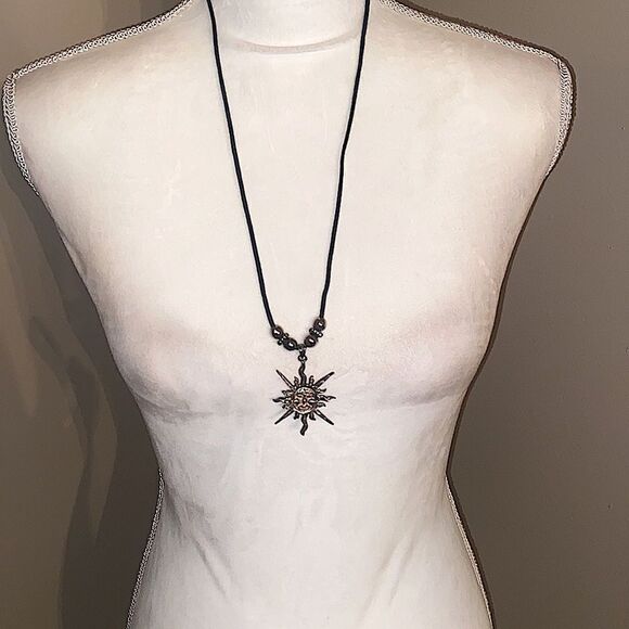 Sun Pendant Leather Cord Necklace! - Picture 1 of 7